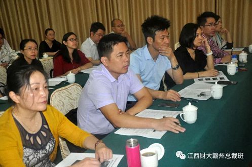 江西财经大学第一百零六届高管论坛(赣州专场)隆重举行995.jpg 江西财经大学第一百零六届高管论坛(赣州专场)隆重举行995.jpg