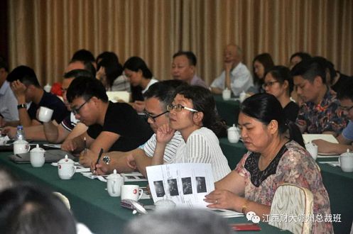江西财经大学第一百零六届高管论坛(赣州专场)隆重举行1226.jpg 江西财经大学第一百零六届高管论坛(赣州专场)隆重举行1226.jpg